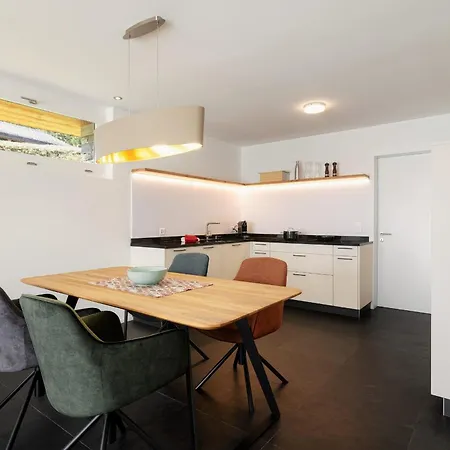 Altishofen Apartment *